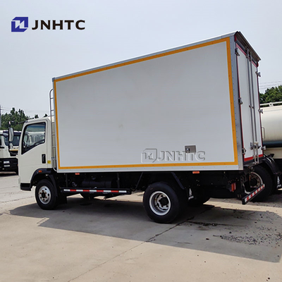 Sinotruk 4x2 Truk Kulkas 5 Ton Truk Pendingin Freezer Untuk Pengangkutan Ikan Hidup