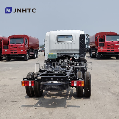 Sinotruck Howo 4x2 5 Ton 8 Ton Kargo Ringan / Truk Dump Chassis Bahan bakar Diesel Euro 2 Emisi Kemudi Kiri