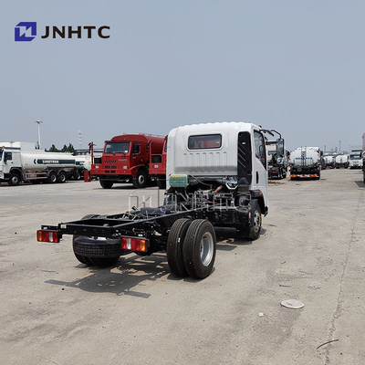 Sinotruck Howo 4x2 5 Ton 8 Ton Kargo Ringan / Truk Dump Chassis Bahan bakar Diesel Euro 2 Emisi Kemudi Kiri