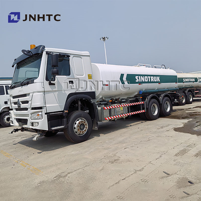 HOWO 6X4 300HP 10000L Watering Truck Untuk Landscaping Road Kelembaban Retensi