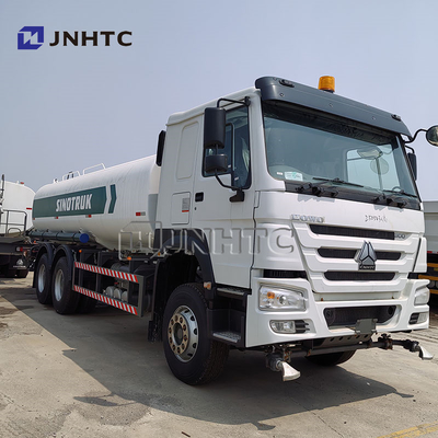 HOWO 6X4 300HP 10000L Watering Truck Untuk Landscaping Road Kelembaban Retensi