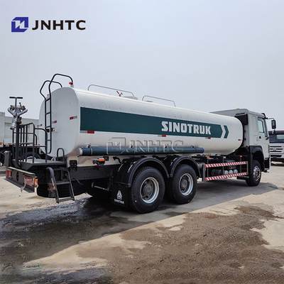 HOWO 6X4 300HP 10000L Watering Truck Untuk Landscaping Road Kelembaban Retensi