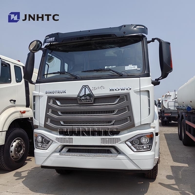 Howo NX Oil Tanker Trucks 6X4 380HP 30000 liter Tanker Pengangkutan Cairan Mudah Bakar