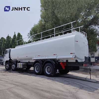Howo NX Water Trnasporting Truck 8X4 380HP 12 Roda Dari China Tangki Air Truck
