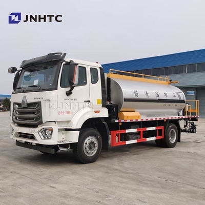 HOWO NX Asphalt Spraying Peralatan Truk 4X2 2206HP Untuk Dijual