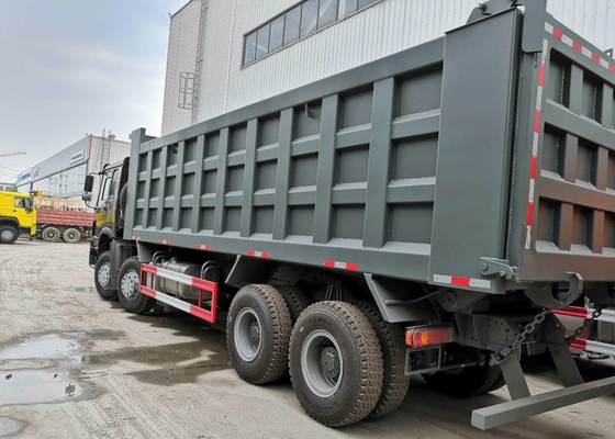 Alat Berat Dump Truck / Truck Dump Otomatis Euro 2 Standard 30CBM