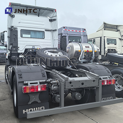 Truk Traktor Sinotruk Howo NX440 4x2 Penggerak Bertenaga Tinggi untuk Kerja Efisien