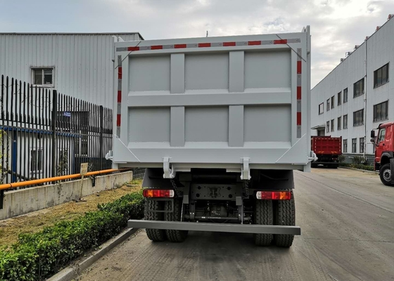 Sinotruk howo7 6x4 White Dump Truck Tugas Berat