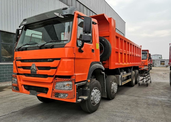 SINOTRUK 371 HP 8 × 4 Dump Truck Tugas Berat Dump Truck 50 Ton Memuat 28CBM
