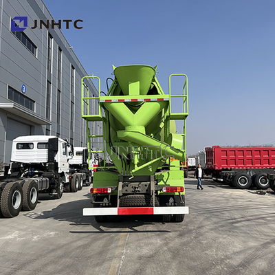 SINOTRUK HOWO 6X4 8CBM Meter Mesin Diesel Truk pengaduk beton hidrolik