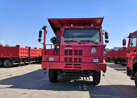 ZZ5707S3840AJ Truk Tipot Penambangan Sinotruk Heavy Duty 75km / H Kecepatan Maks
