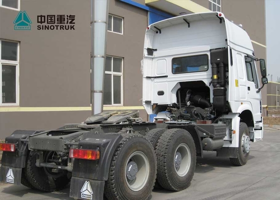6x4 10 Ban Tow 50T Euro2 Sinotruk Howo Tractor Truck Lhd 371hp Zz4257s3241v