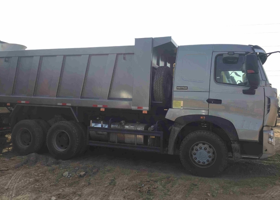 8X4 371HP 60 Ton Heavy Dump Truck Dengan 12 Ban, Garansi 1 Tahun