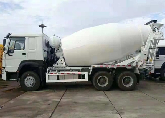 10M3 Mixer Tank Beton Mixer Truck Sinotruk Howo7 6x4 10 Roda Dengan BAHTERA Pto