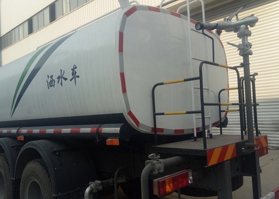 HOWO Water Tank Liquid Truck 6 X 4 336HP Euro II