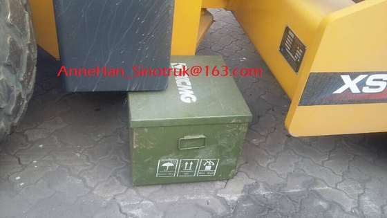 MAFAL Mesin Perawatan Jalan Single Drum Roller XS122 Efisiensi Tinggi