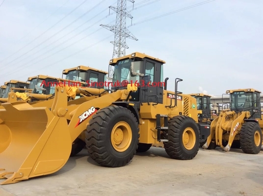 LW300KN XCMG Compact Wheel Loader 1,8 M³ Bucket Dan 10 T Dioperasikan Berat