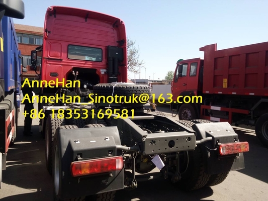 Sinotruk Howo7 10 Ban Trailer Penggerak Utama 6 * 4 Dengan Kabin Konsumsi Bahan Bakar Rendah HW79