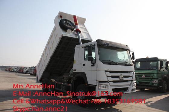 Truk Angkat Depan Tugas Berat Sinotruk Howo7 40T 18M3 6x4 10 Roda