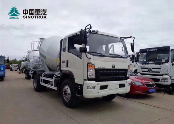 Howo 4x2 4CBM Mini Concrete Mixer Truck dengan Warna Putih Siap Di Pabrik