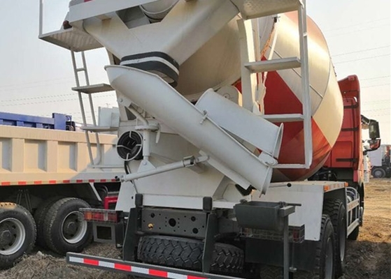 Mixer Semen Komersial Horsepower Besar 6 X 4 Tipe Tiga Gandar Eaton Motor