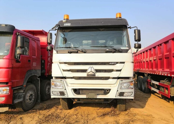 8x4 Didorong 40 Ton Heavy Duty Dump Truck Howo 12 Wheel Untuk 30 Cubic Cargo Warna Putih
