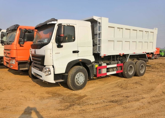 White Howo 6x4 Tipper Truck 3 Axle Dump Truck Tugas Berat 30 Ton Memuat