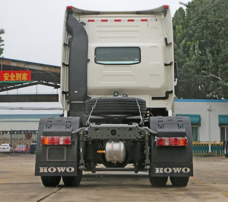 Putih SINOTRUK HOWO 4X2 Penggerak Utama Kepala Traktor Truk 336HP ZZ4257S3248V