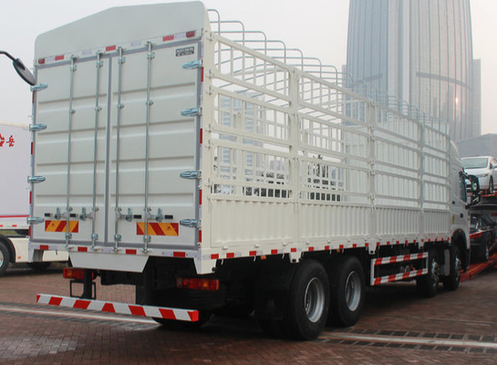 50T Kapasitas 450hp SINOTRUK HOWO A7 8x4 Box Stake Truck / Truk Kargo