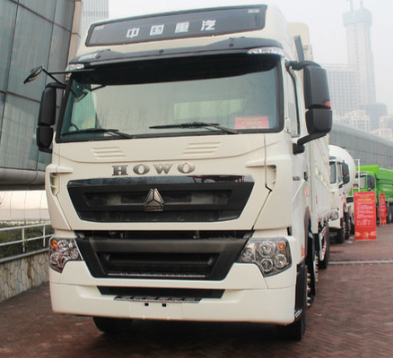 ZZ1317M4661V SINOTRUK HOWO Truk Pengiriman Kargo 8X4 371hp Untuk Lingkungan Keras