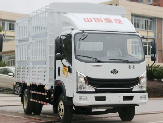 SINOTRUK 4x4 Cargo Truck 380hp Kapasitas 40 Ton Dengan Kabin Tinggi HW76