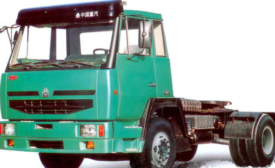 Diesel SINOTRUK STEYR Euro Truk Kargo Berat 4X2 6 Roda Untuk Kapasitas 20T