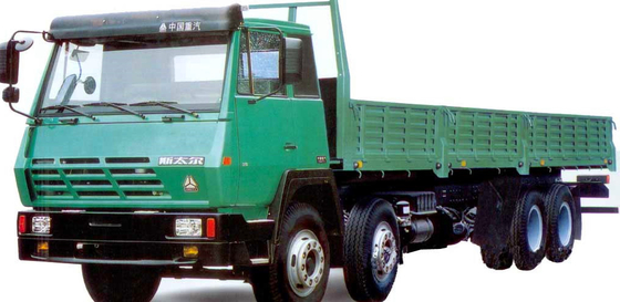 ZZ1316M4669V SINOTRUK STEYR Truk Kargo Tugas Berat 8X4 Warna Merah Hijau Dan Biru