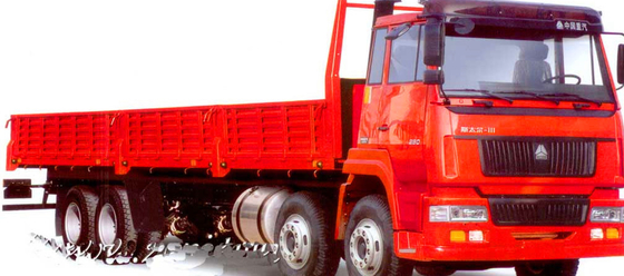 ZZ1316M4669V SINOTRUK STEYR Truk Kargo Tugas Berat 8X4 Warna Merah Hijau Dan Biru