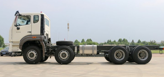 SINOTRUK HOHAN 8X4 Truk Kargo Berat 30-52 Ton ZZ1315M4666C1 Konsumsi Bahan Bakar Rendah