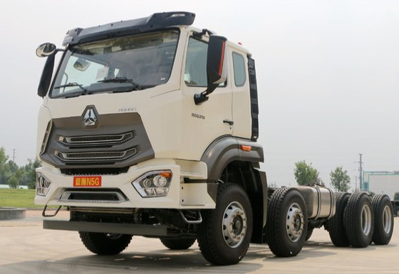 SINOTRUK HOHAN 8X4 Truk Kargo Berat 30-52 Ton ZZ1315M4666C1 Konsumsi Bahan Bakar Rendah
