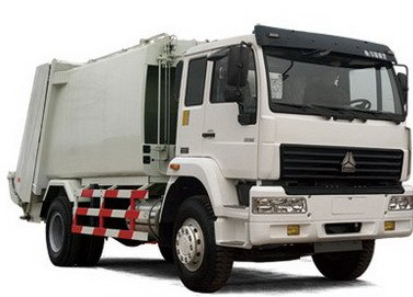 Warna Putih 12m3 Truk Pemadat Sampah SINOTRUK HOWO 4x2 6000L Volume