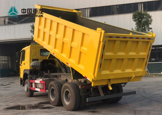 SINOTRUK HOWO 371 20CBM Heavy Duty Dump Truck Lembar Kekuatan Tinggi 6 X 4