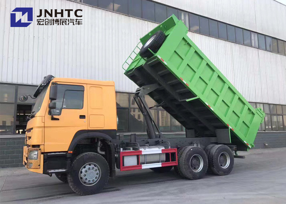 Howo 6x4 18CBM Komersial Dump Truck Tugas Berat 5400x2300x1500mm Umur Panjang
