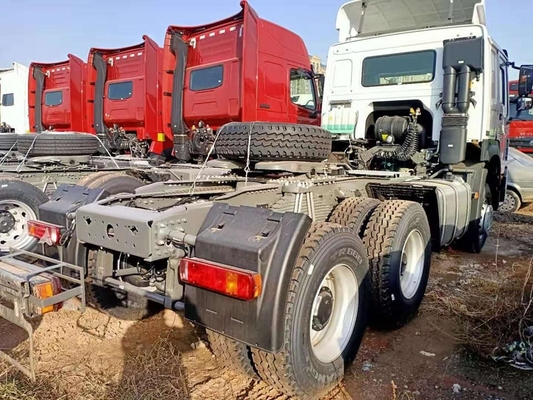 ISO Melewati HOWO Tractor Truck 336HP 375HP 30 Ton 50 Ton 100 Ton 25hp