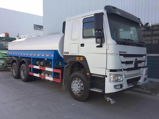 6 X 4 20000L 371hp Truk Tangki Air Dengan Sistem Semprot Dari Sinotruk Howo7