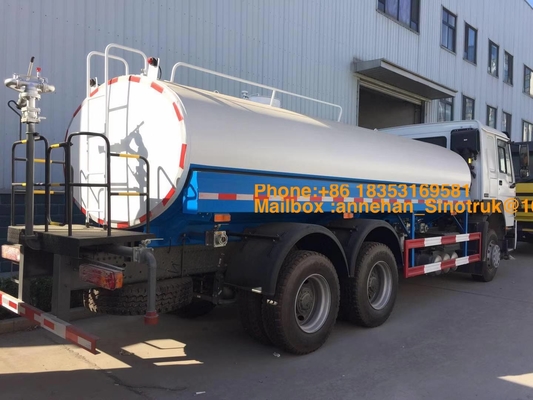 6 X 4 20000L 371hp Truk Tangki Air Dengan Sistem Semprot Dari Sinotruk Howo7