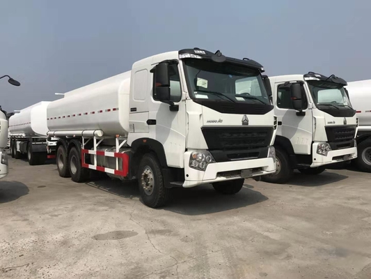 21000 Liter Sinotruk Howo A7 6x4 Tangki Bahan Bakar Truk Ketebalan Tangki 4 Mm