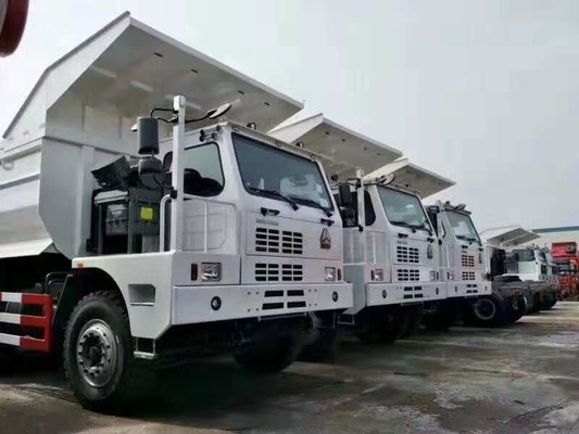 6x4 70 Truk Penambangan Batubara Sinotruck Howo Truk Tipper Tugas Berat
