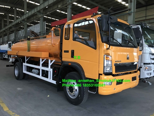 Truk Penyedot Limbah 4-6m3 Sinotruk 4x2 6 Ban Dengan Euro3