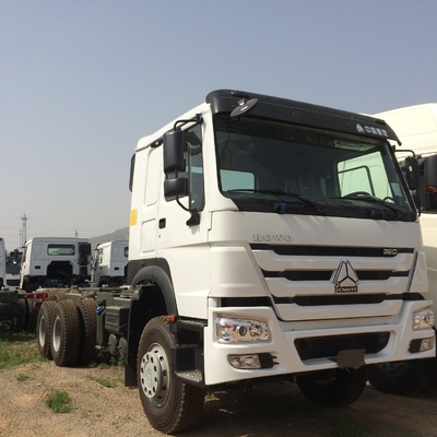 White SINOTRUK HOWO 6X4 Truk Kargo Berat Standar Emisi Euro II