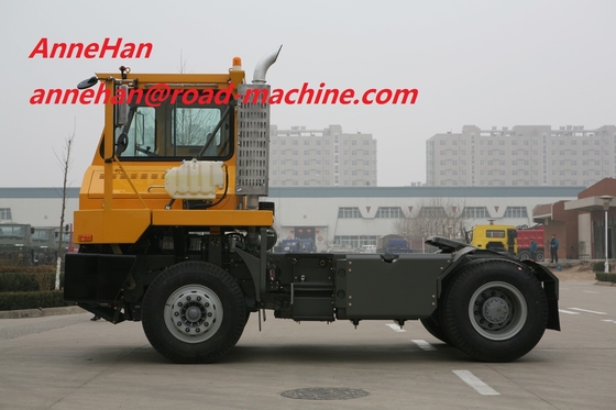Sinotruk Port Tractor Truck Single Cabin Dengan 4 Ban Dan 1 Spare