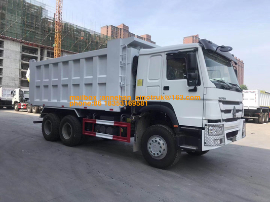 Euro4 Sino Howo Dump Truck 381hp 20M3 Mengangkat Depan 6x4 10 Roda Kebisingan Rendah