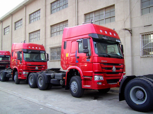 HW79 Kabin Tinggi Sinotruk Howo7 Prime Mover Truck Untuk Kapasitas Tow 40-50T