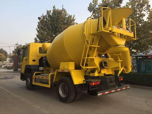 CCC Lulus Penghematan Bahan Bakar Sinotruk Jowo 4x2 Self Loading 6 CBM Mini Concrete Mixer Truck